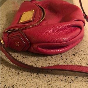 Cross body Marc Jacobs (three seasons old)